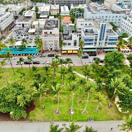 Miami Party Hostel